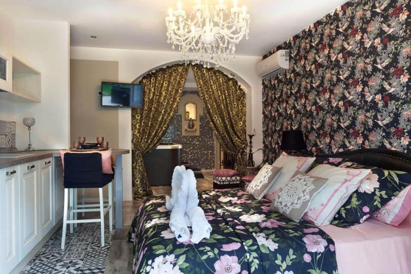 Bed and Breakfast La Casa Dei Sogni Flayosc Экстерьер фото