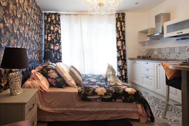 Bed and Breakfast La Casa Dei Sogni Flayosc Экстерьер фото