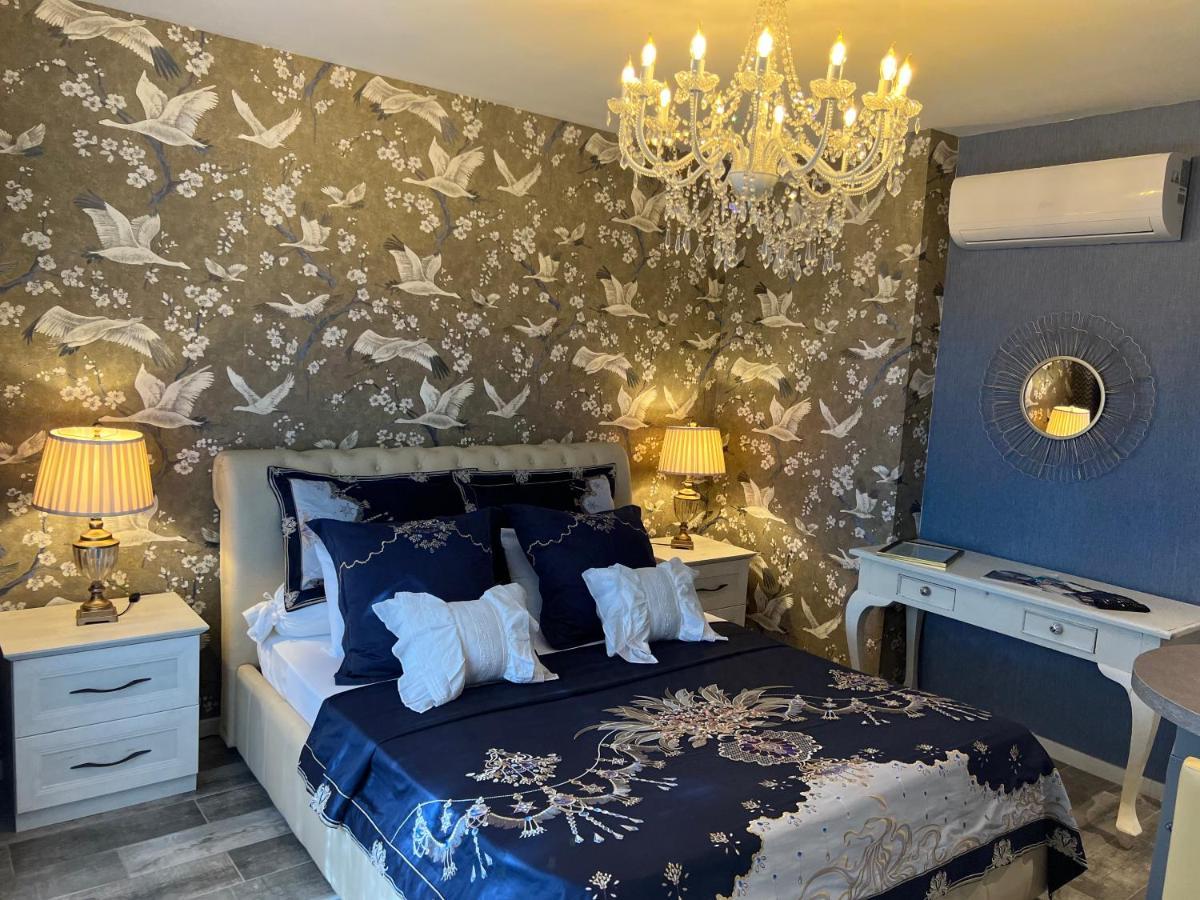 Bed and Breakfast La Casa Dei Sogni Flayosc Экстерьер фото