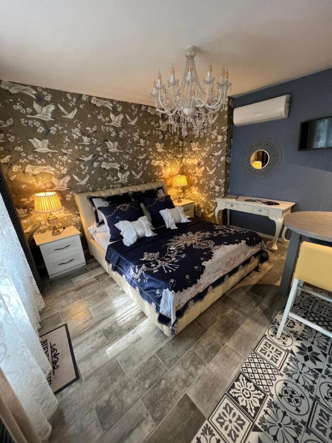 Bed and Breakfast La Casa Dei Sogni Flayosc Экстерьер фото